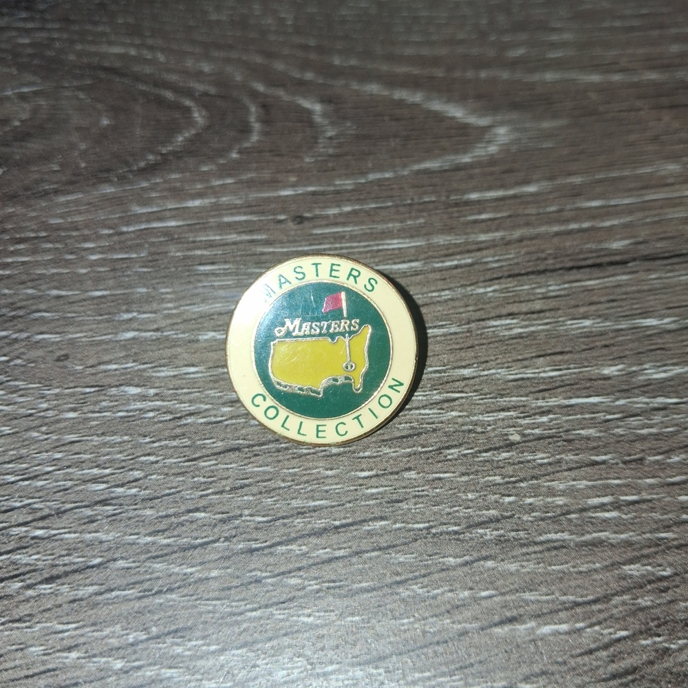 Masters Collection Green and Yellow Pin